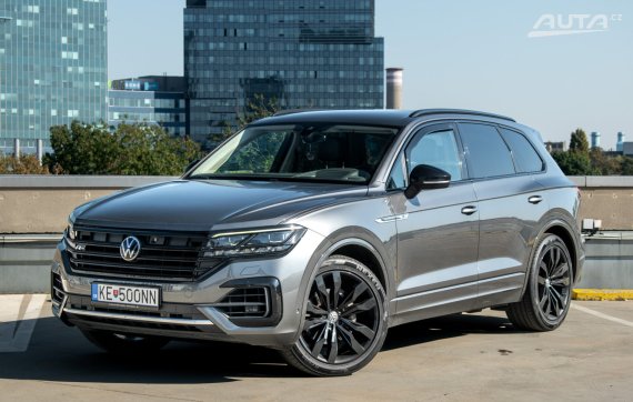 Volkswagen Touareg 3.0 TDI R-Line 4Motion / 210kW / A8 / ZÁRUKA / AJ NA SPLÁTKY / PROTIÚČET 2020 - hlavní pohled
