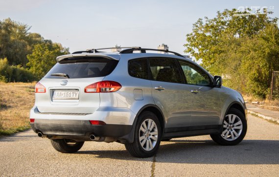 Subaru Tribeca 3.6 V6 Limited 4x4, 190 kW, A5, 7 miest / AJ NA SPLÁTKY / PROTIÚČET / 2013 šedá