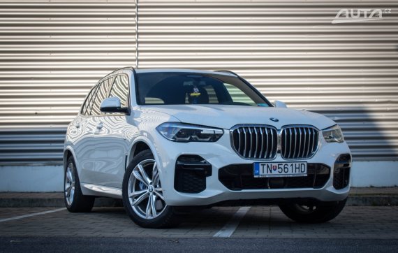 BMW X5 xDrive 30D mHEV 210kW + ZÁRUKA, M-PACKET 2022 / AJ NA SPLÁTKY / PROTIÚČET / 2022 bílá