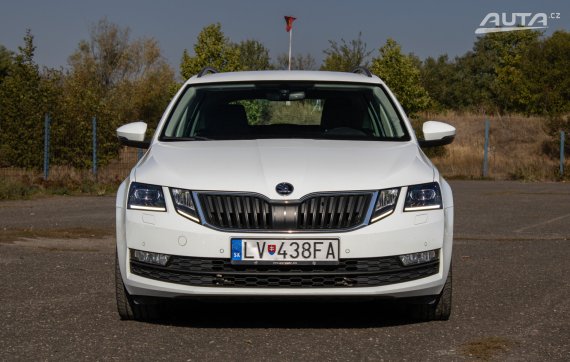 Škoda Octavia Combi 2.0 TDI Drive DSG EU6, 110kW, A6 / AJ NA SPLÁTKY / PROTIÚČET / 2017 bílá