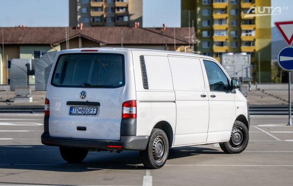 Volkswagen T5 Transporter Van 2.0 TDI 103kW 3.2t Profi 2013 / AJ NA SPLÁTKY / PROTIÚČET 2013 bílá