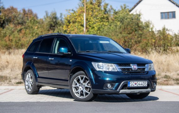 Fiat Freemont 2.0 16V MultiJet 125kW AT/6 2015 / AJ NA SPLÁTKY / PROTIÚČET 2015 modrá
