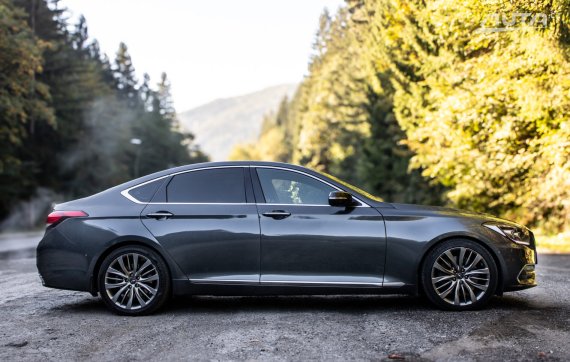 Hyundai Genesis Premium 2018 232kW AT/8 / AJ NA SPLÁTKY / PROTIÚČET 2018 šedá