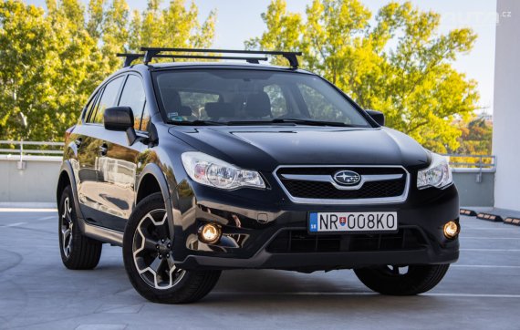Subaru XV 2.0D Comfort, 108kW, M6, 5d. / AJ NA SPLÁTKY / PROTIÚČET / 2013 černá