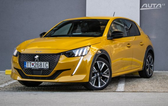Peugeot 208 1.2 PureTech GT-Line 74kW MT/6 2020 / AJ NA SPLÁTKY / PROTIÚČET 2020 - hlavní pohled