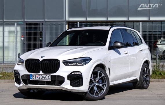 BMW X5 G05 30d xDrive M Sport / 195kW / A8 / AJ NA SPLÁTKY / PROTIÚČET 2019 - hlavní pohled