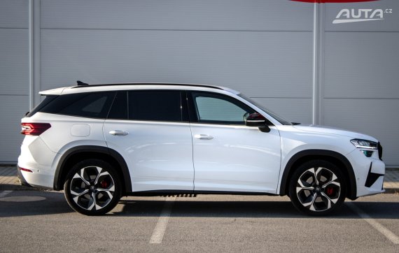 Škoda Kodiaq RS 2.0 TSI 4x4 DSG, 195 kW, A7 / AJ NA SPLÁTKY / PROTIÚČET / 2025 bílá