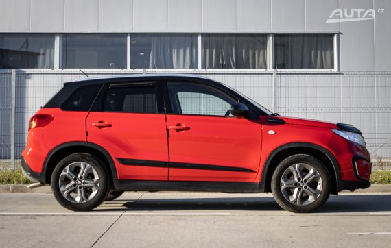 Suzuki Vitara 1.6 DDiS Elegance 4WD, 88 kW, M6, 5d. / AJ NA SPLÁTKY / PROTIÚČET / 2015 červená