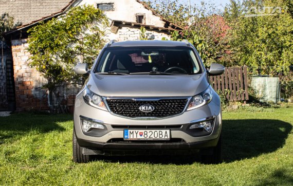 Kia Sportage 1.7 CRDi Gold, 85kW (2015) / AJ NA SPLÁTKY / PROTIÚČET / 2015 šedá