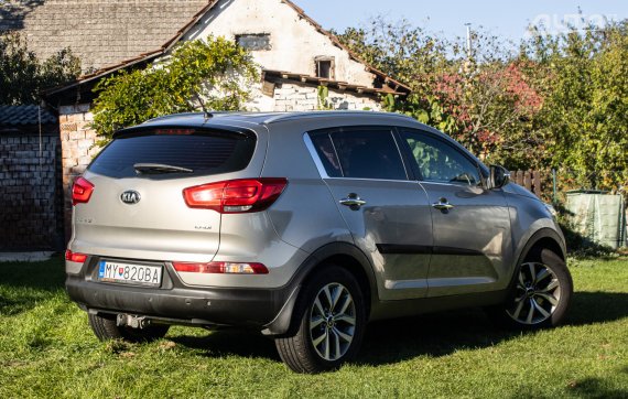 Kia Sportage 1.7 CRDi Gold, 85kW (2015) / AJ NA SPLÁTKY / PROTIÚČET / 2015 šedá
