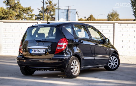 Mercedes-Benz A trieda 150 2008 70kW / AJ NA SPLÁTKY / PROTIÚČET 2008 černá