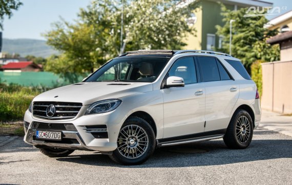 Mercedes-Benz ML 350 BlueTEC AMG line 4MATIC / AJ NA SPLÁTKY / PROTIÚČET 2013 - hlavní pohled