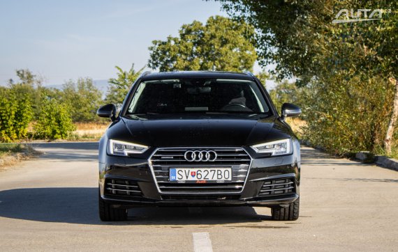 Audi A4 Avant 3.0 TDI Design quattro S tronic, 160 kW, A7 / AJ NA SPLÁTKY / PROTIÚČET / 2016 černá