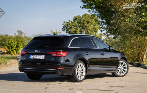 Audi A4 Avant 3.0 TDI Design quattro S tronic, 160 kW, A7 / AJ NA SPLÁTKY / PROTIÚČET / 2016 černá