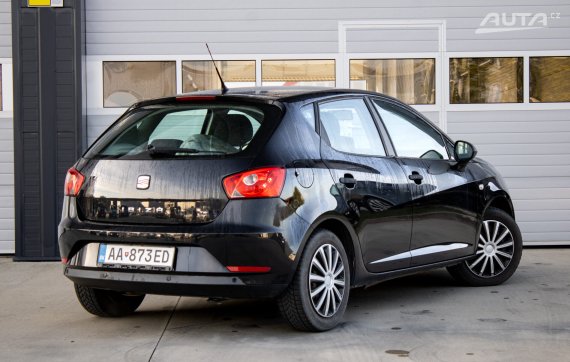 Seat Ibiza 1.2 TSI Reference / 77kW / M5 / ZÁRUKA / AJ NA SPLÁTKY / PROTIÚČET 2013 černá