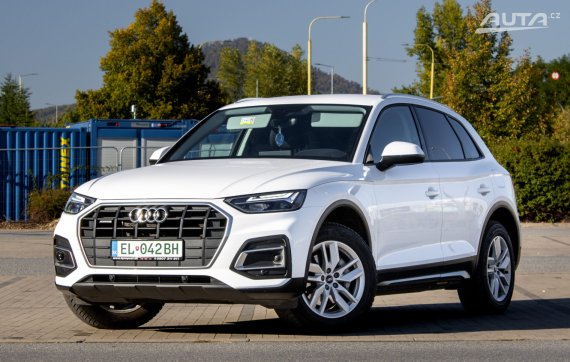 Audi Q5 50 2.0 TFSI e Quattro S tronic / 195kW / A7 / ZÁRUKA / AJ NA SPLÁTKY / PROTIÚČET 2021 - hlavní pohled