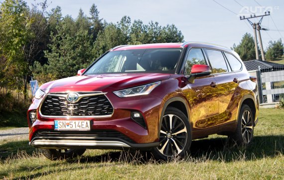 Toyota Highlander 2.5 Hybrid Executive AWD / 184kW / e-CVT / ZÁRUKA / AJ NA SPLÁTKY / PROTIÚČET