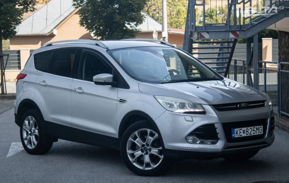 Ford Kuga 2.0 TDCi Duratorq 4x4 A/T, 103kW (2014) / AJ NA SPLÁTKY / PROTIÚČET / 2014 stříbrná metalíza