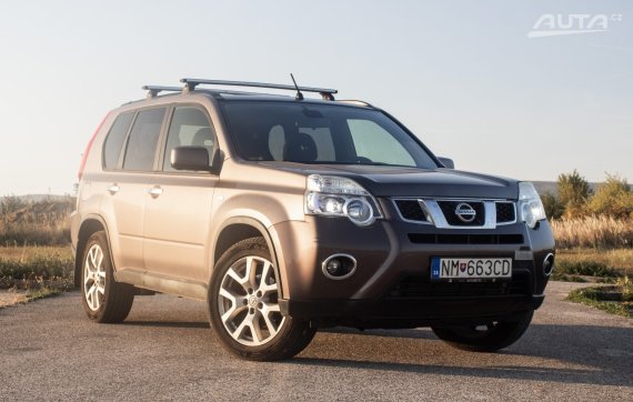 Nissan X-Trail 2.0 dCi 4x4, 110kW (2012) / AJ NA SPLÁTKY / PROTIÚČET / 2012 fialová