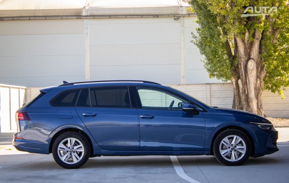 Volkswagen Golf Variant 2.0 TDI Comfortline, 85 kW, M6 / AJ NA SPLÁTKY / PROTIÚČET / 2025 modrá