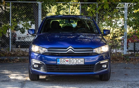 Citroën C-Elysée 1.2 PureTech Shine, 60kW (2018) / AJ NA SPLÁTKY / PROTIÚČET / 2018 modrá