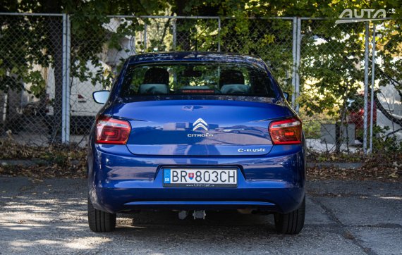 Citroën C-Elysée 1.2 PureTech Shine, 60kW (2018) / AJ NA SPLÁTKY / PROTIÚČET / 2018 modrá