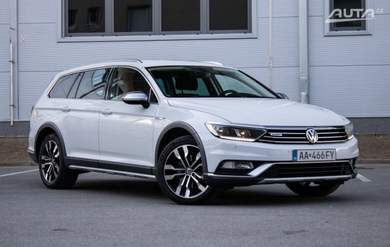 Volkswagen Passat Alltrack 2.0 TDI 4MOTION DSG, 140kW (2015) / AJ NA SPLÁTKY / PROTIÚČET / 2015 bílá