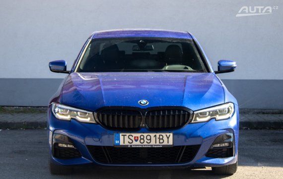 BMW Rad 3 G20 330i M Sport / 190kW / A8 / ZÁRUKA / AJ NA SPLÁTKY / PROTIÚČET 2019 modrá
