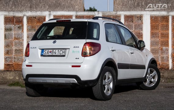 Suzuki SX4 1.6 4WD / 88kW / M5 / ZÁRUKA / AJ NA SPLÁTKY / PROTIÚČET 2013 bílá