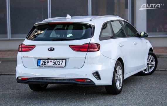 Kia Ceed SW 1.5 GDI Spin 2021 2021 bílá