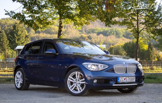BMW Rad 1 F20 120d xDrive Urban / 135kW / M6 / ZÁRUKA / AJ NA SPLÁTKY / PROTIÚČET 2014 modrá
