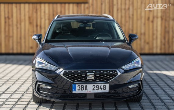 Seat Leon Sportstourer Xcellence 1.5 eTSI DSG 110 kW 2022 2022 modrá