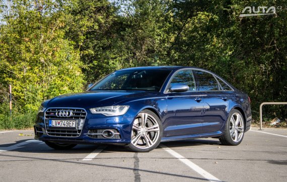 Audi S6 4.0 TFSI V8 quattro S tronic, 309 kW, A8 / AJ NA SPLÁTKY / PROTIÚČET / 2013 - hlavní pohled