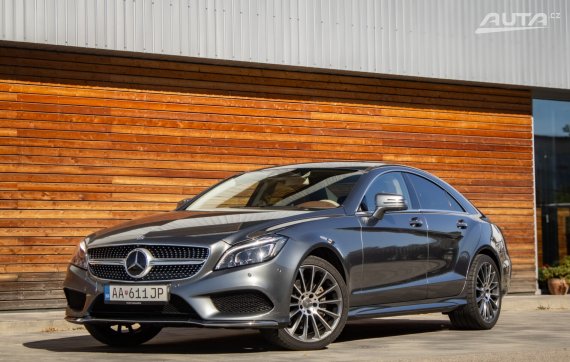 Mercedes-Benz CLS Kupé 400 4MATIC A/T AMG-line, 245 kW, A7 / AJ NA SPLÁTKY / PROTIÚČET / 2015 - hlavní pohled