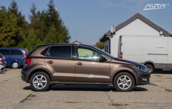 Volkswagen Polo 1.2 TSI 90k, 66 kW, M5, 5d. / AJ NA SPLÁTKY / PROTIÚČET / 2012 hnědá