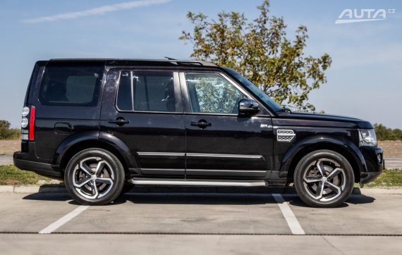 Land Rover Discovery 3.0 SDV6 AWD AT/8 188kW 2014 / AJ NA SPLÁTKY / PROTIÚČET 2014 černá