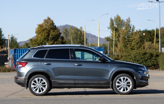 Škoda Karoq 1.5 TSI Style DSG / 110kW / A7 / ZÁRUKA / AJ NA SPLÁTKY / PROTIÚČET 2020 šedá