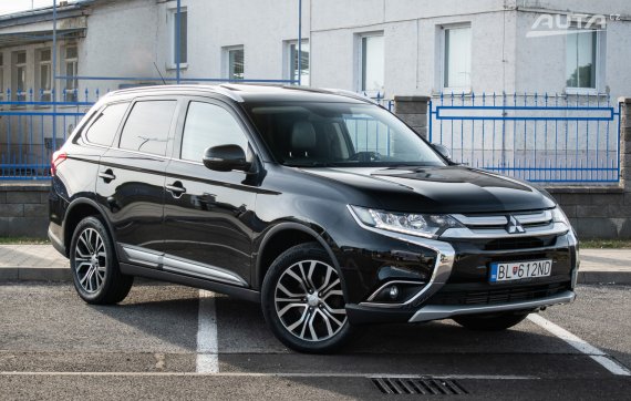 Mitsubishi Outlander 2.3 DI-D 4x4 A/T, 110kW (2016) / AJ NA SPLÁTKY / PROTIÚČET / 2016 černá