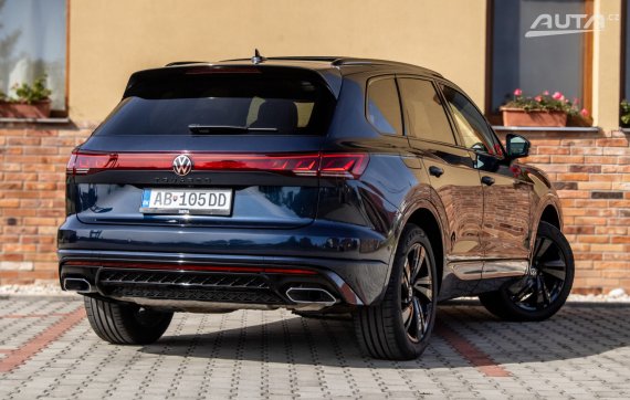 Volkswagen Touareg 3.0 V6 TDI 210kW AT/8 2025 / AJ NA SPLÁTKY / PROTIÚČET 2025 modrá