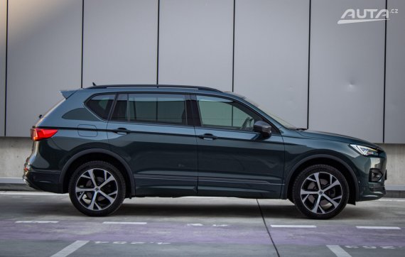 Seat Tarraco 2.0 TSI 190 FR 4Drive DSG, 140 kW, A7 / AJ NA SPLÁTKY / PROTIÚČET / 2023 zelená