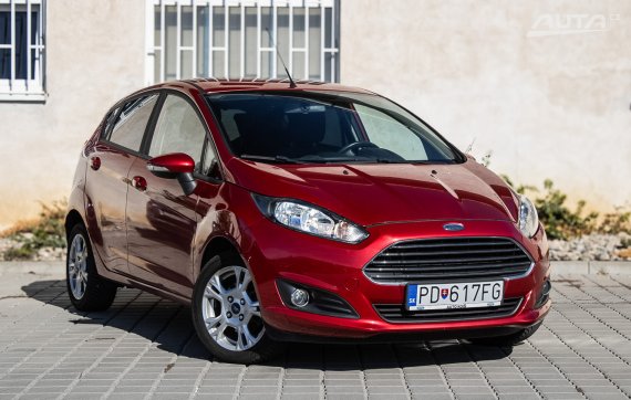 Ford Fiesta 1.0 EcoBoost 74kW MT/5 2015 / AJ NA SPLÁTKY / PROTIÚČET 2015 červená