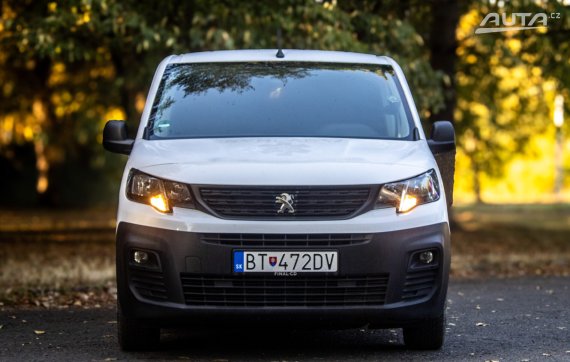 Peugeot Partner 1.5 BlueHDi 100 Premium 75kW MT/5 2021 / AJ NA SPLÁTKY / PROTIÚČET 2021 bílá