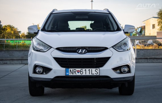 Hyundai ix35 2.0 CRDi VGT 4x4, 100 kW, M6, 5d. / AJ NA SPLÁTKY / PROTIÚČET / 2012 bílá