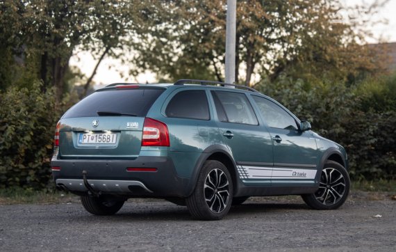 Škoda Octavia Combi 2.0 TDI  4x4 Scout MT/6 2007 / AJ NA SPLÁTKY / PROTIÚČET 2007 zelená