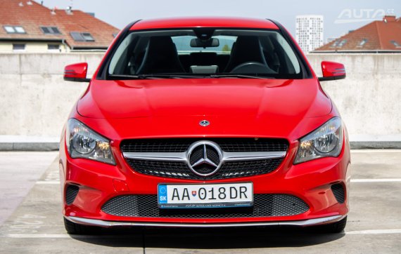 Mercedes-Benz CLA Kupé 180 90kW AT/7 2017 / AJ NA SPLÁTKY / PROTIÚČET 2017 červená