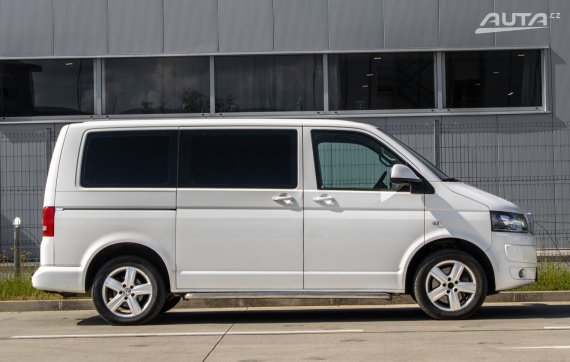 Volkswagen Multivan 2.0 132kW AT/8 2015 AWD / AJ NA SPLÁTKY / PROTIÚČET 2015 bílá