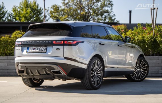 Land Rover Range Rover Velar R Dynamic AT/8 221kW 2017 / AJ NA SPLÁTKY / PROTIÚČET 2017 šedá