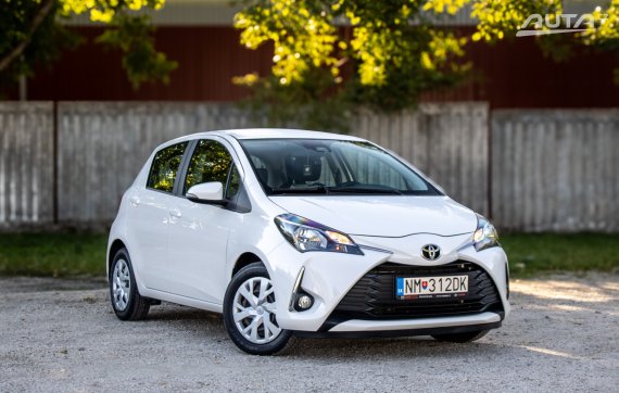 Toyota Yaris 1.5 VVT-iE 82kW MT/6 2020 / AJ NA SPLÁTKY / PROTIÚČET 2020 bílá