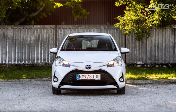 Toyota Yaris 1.5 VVT-iE 82kW MT/6 2020 / AJ NA SPLÁTKY / PROTIÚČET 2020 bílá