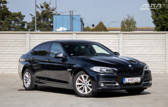 BMW Rad 5 F10 525d Individual / 160kW / A8 / ZÁRUKA / AJ NA SPLÁTKY / PROTIÚČET 2015 černá